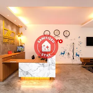 2* Hotel Oyo 89355 Big Big