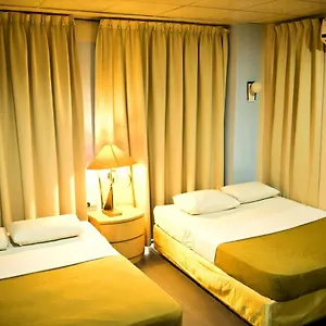 2* Hotel Golden Leaf Boutique
